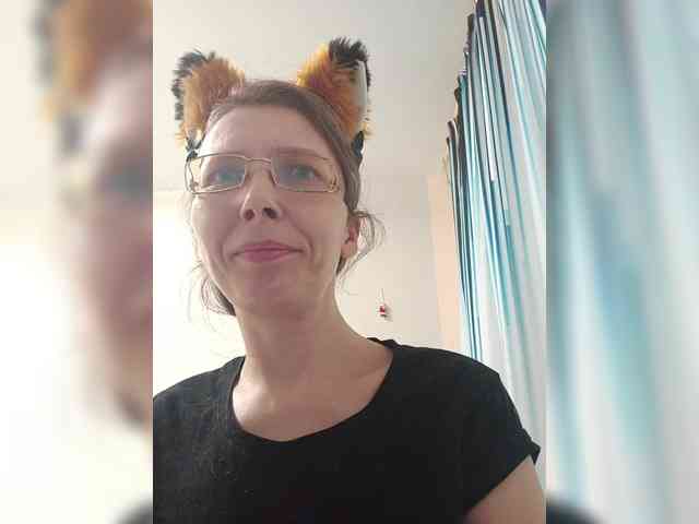 -Queen-Margo- webcam