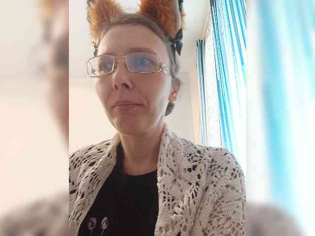 -Queen-Margo- webcam