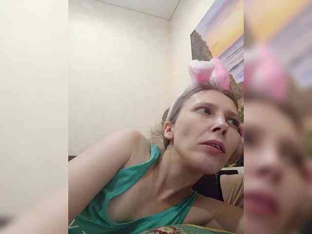 -Queen-Margo- webcam