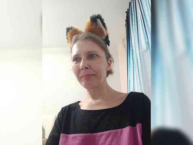 -Queen-Margo- webcam