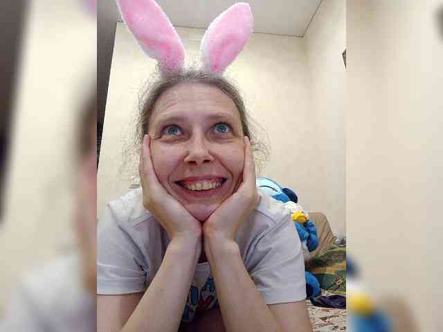 -Queen-Margo- webcam