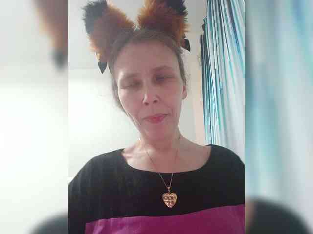 -Queen-Margo- webcam