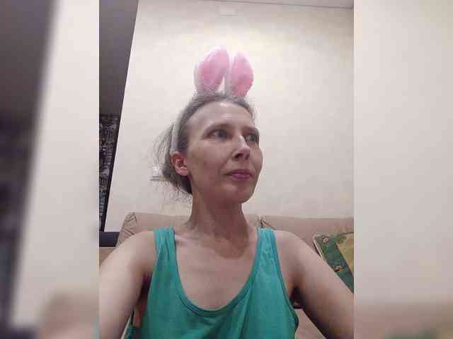 -Queen-Margo- webcam