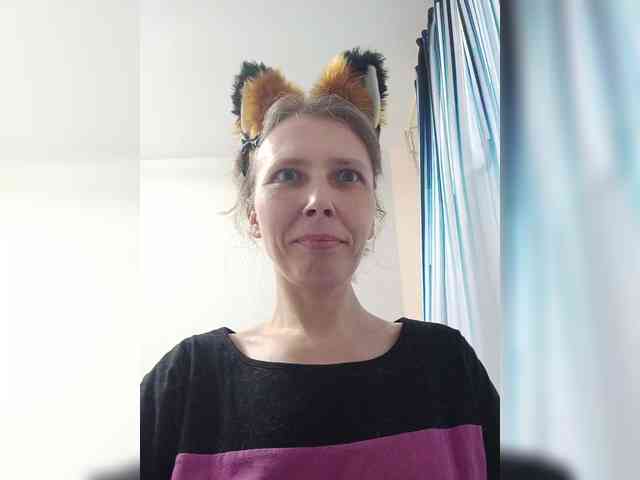 -Queen-Margo- webcam