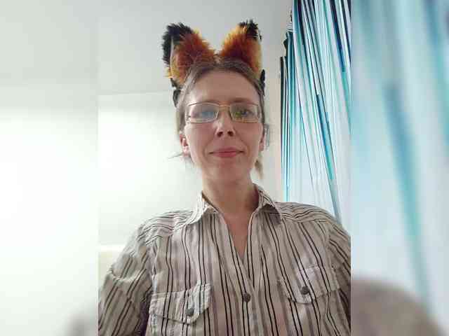 -Queen-Margo- webcam