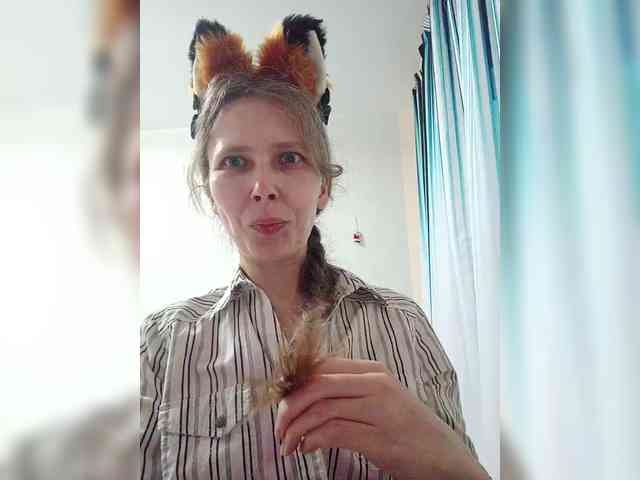 -Queen-Margo- webcam
