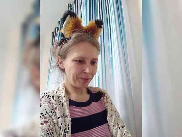 -Queen-Margo- webcam