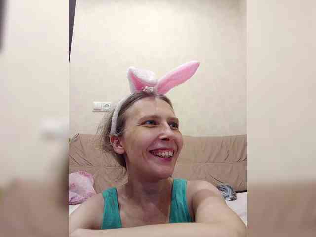 -Queen-Margo- webcam