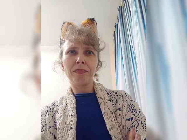 -Queen-Margo- webcam
