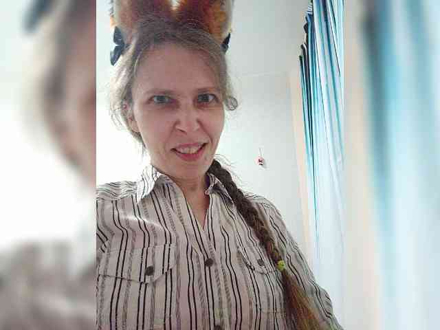 -Queen-Margo- webcam