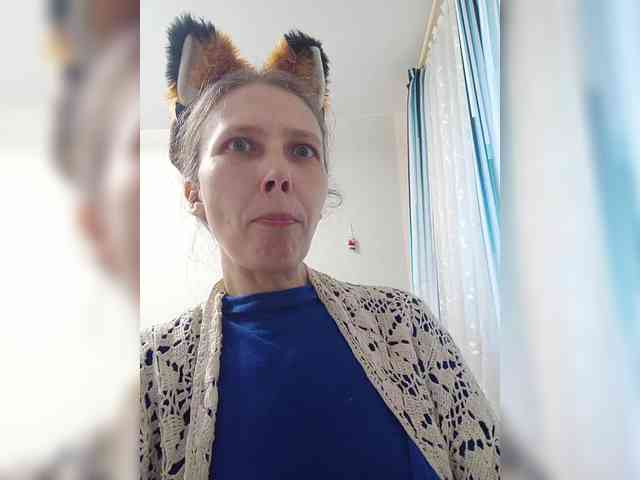 -Queen-Margo- webcam