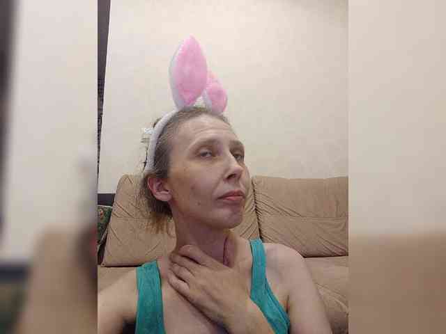 -Queen-Margo- webcam