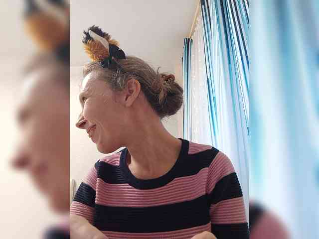 -Queen-Margo- webcam