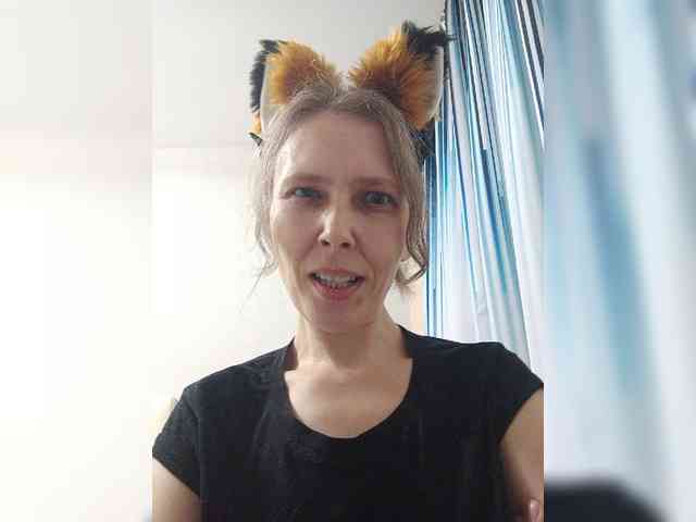 -Queen-Margo- webcam