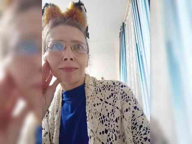 -Queen-Margo- webcam