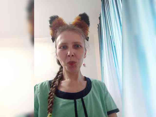 -Queen-Margo- webcam