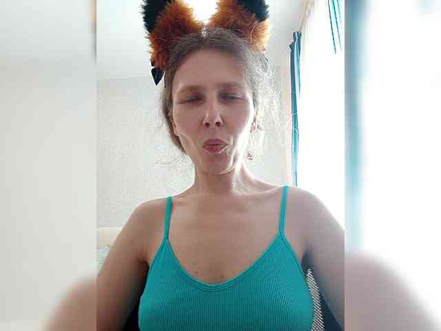 -Queen-Margo- webcam