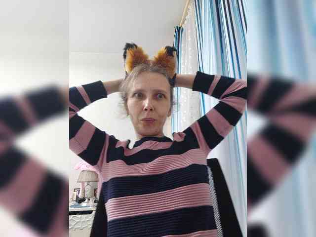 -Queen-Margo- webcam