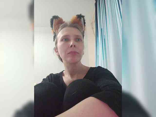 -Queen-Margo- webcam