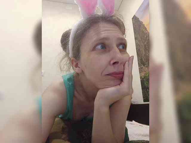 -Queen-Margo- webcam