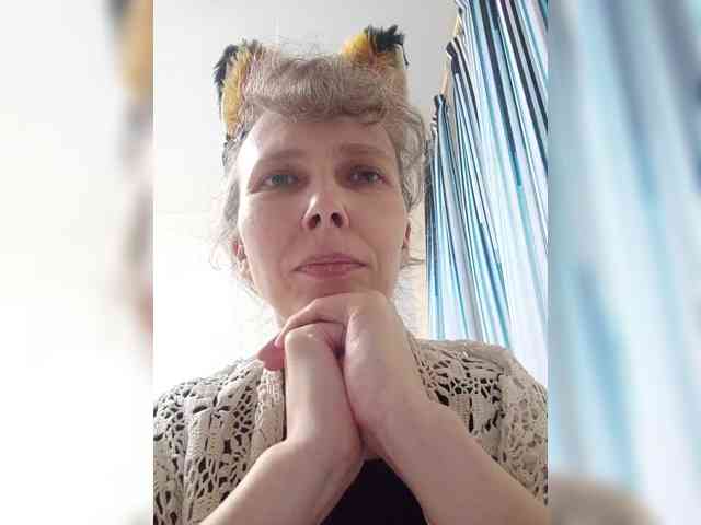 -Queen-Margo- webcam