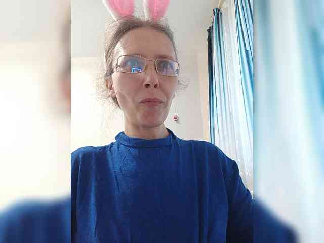 -queen-margo- Live Webcam on BongaCams