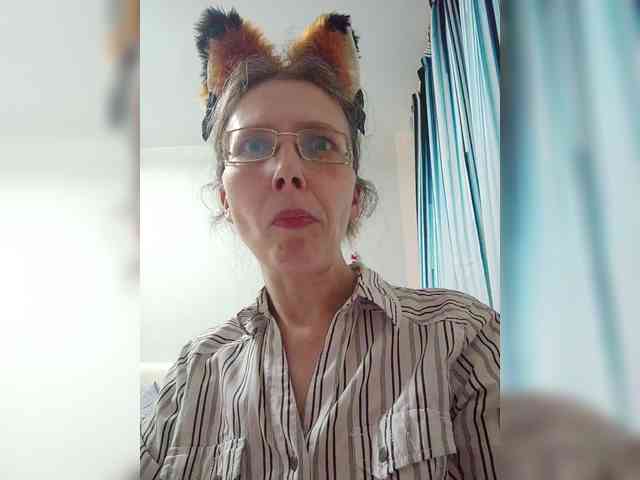 -Queen-Margo- webcam