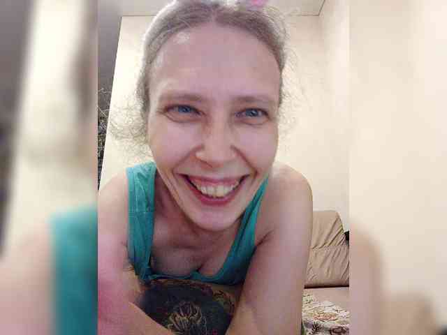 -Queen-Margo- webcam