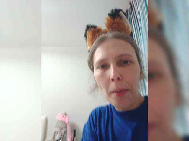 -Queen-Margo- webcam