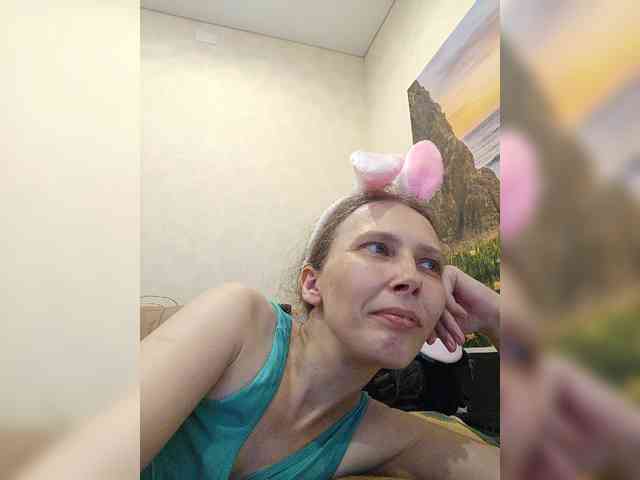 -Queen-Margo- webcam