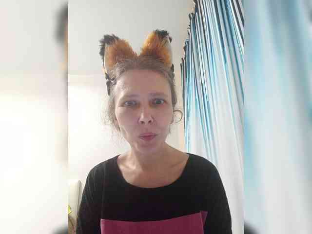 -Queen-Margo- webcam