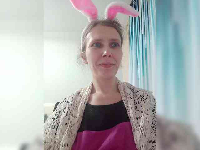 -Queen-Margo- webcam