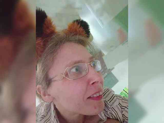 -queen-margo- Live Webcam on BongaCams