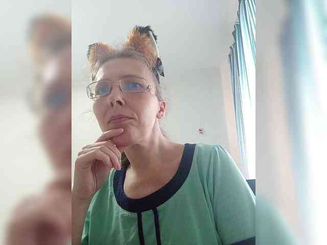 -Queen-Margo- webcam