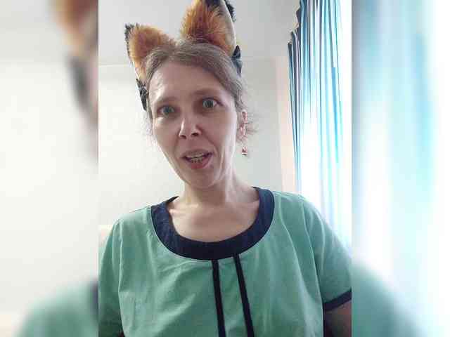 -Queen-Margo- webcam