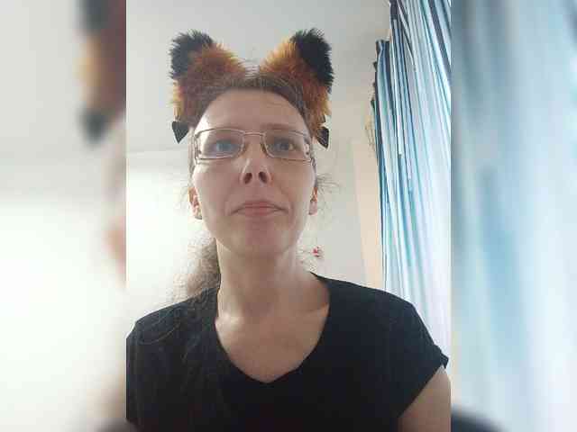 -Queen-Margo- webcam