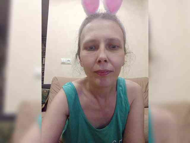 -Queen-Margo- webcam