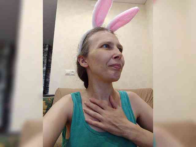 -Queen-Margo- webcam