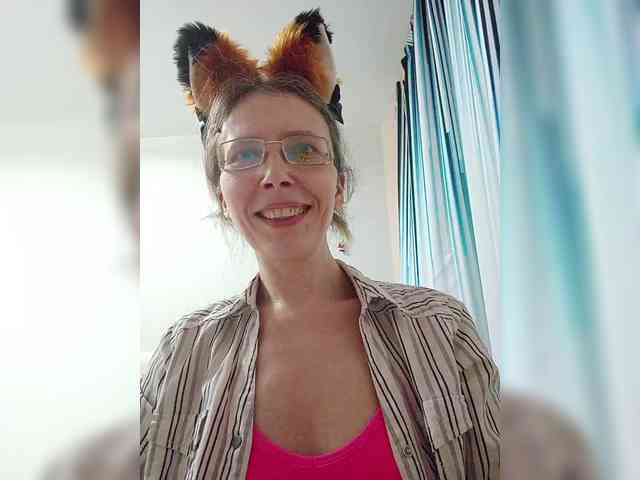 -Queen-Margo- webcam