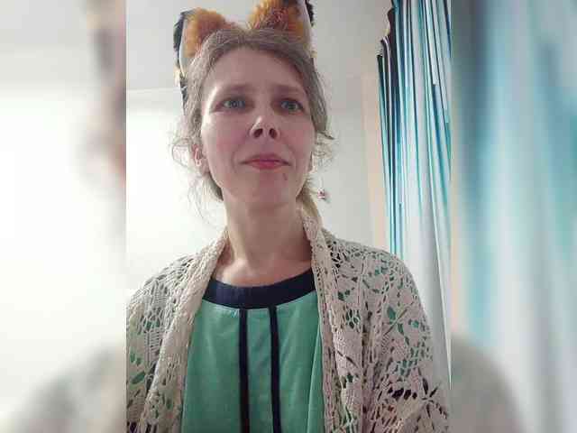 Acest model este live acum. -queen-margo-