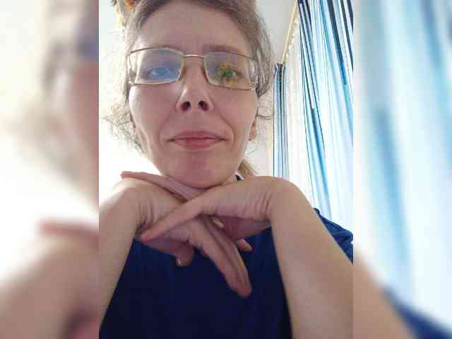 -Queen-Margo- webcam