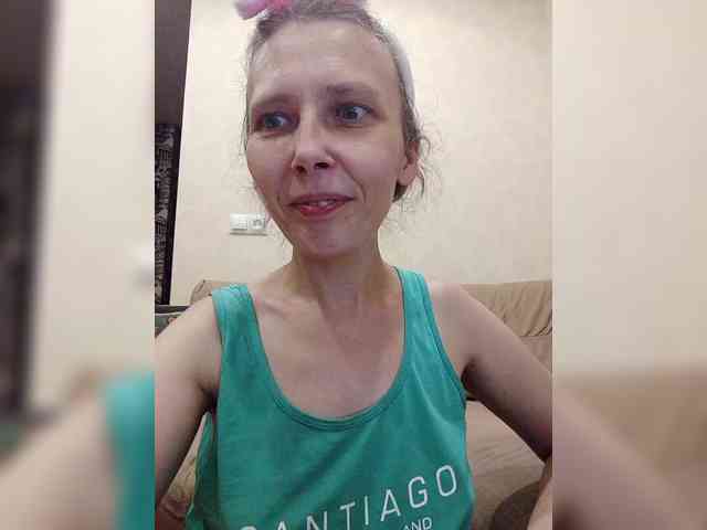 -Queen-Margo- webcam