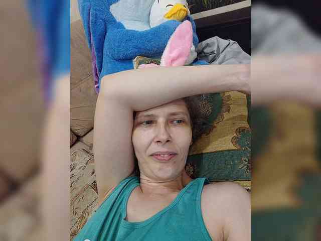 -Queen-Margo- webcam