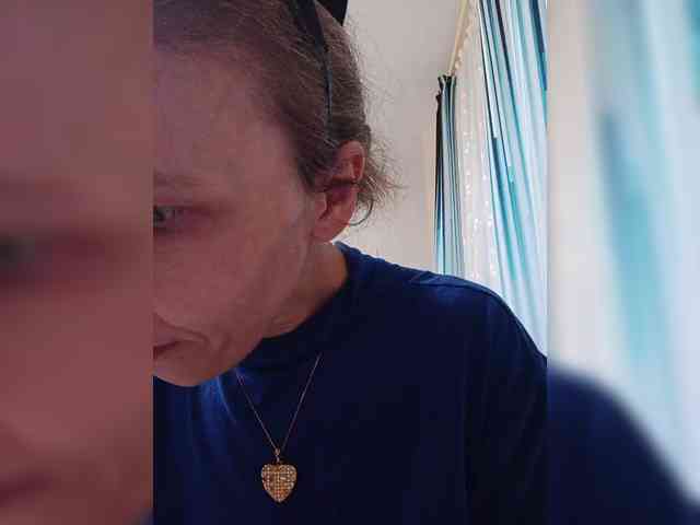 -Queen-Margo- webcam