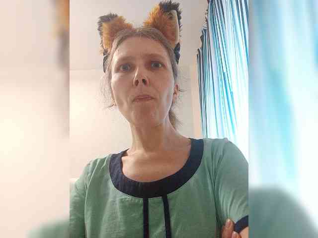 -Queen-Margo- webcam