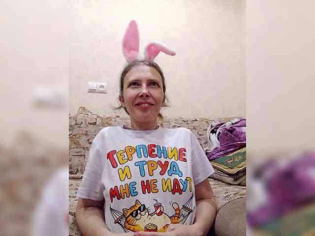 -Queen-Margo- webcam