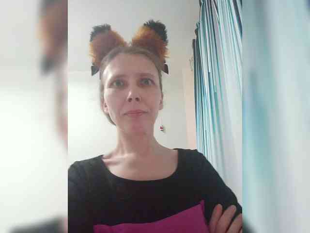 -Queen-Margo- webcam