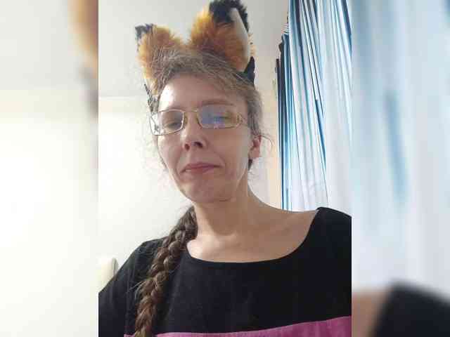 -Queen-Margo- webcam