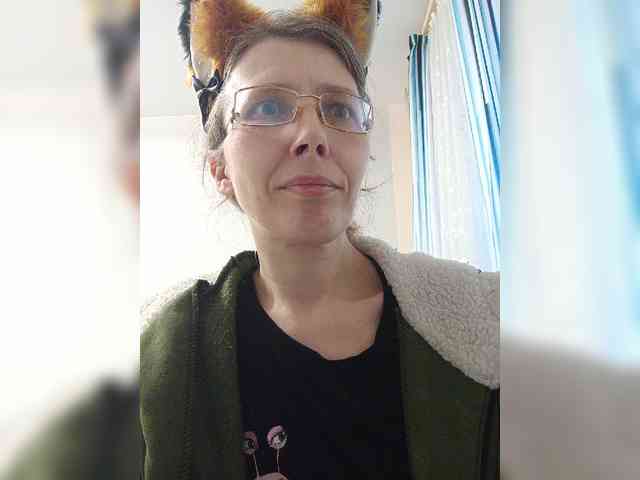 -Queen-Margo- webcam