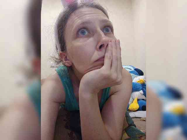 -Queen-Margo- webcam